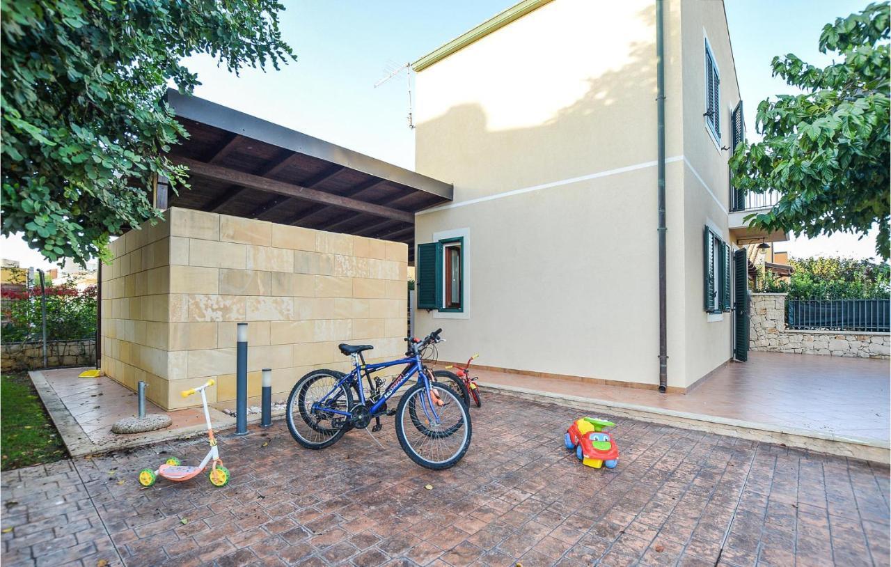 Nice Home In Marina Di Modica With Wifi Exterior foto